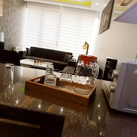 Apartamento Luxury In Kozapark Estambul